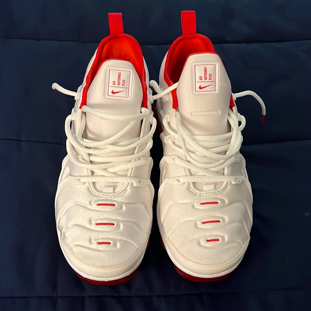 Red and White Women Nike Vapormax